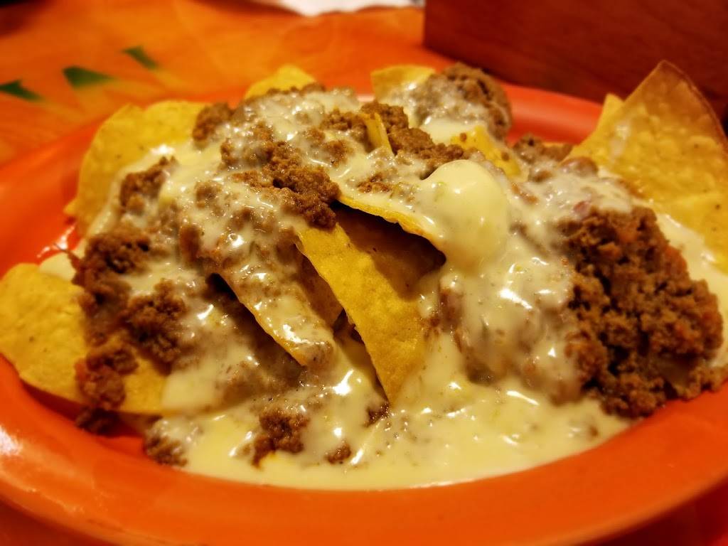 La Casa Mexicana | restaurant | 5699 Mullins Ave, Clintwood, VA 24228, USA | 2769266274 OR +1 276-926-6274