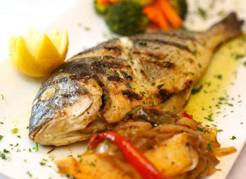 Lisas Mediterranean Cuisine | restaurant | 28 Oak St, Ridgewood, NJ 07450, USA | 2012518686 OR +1 201-251-8686