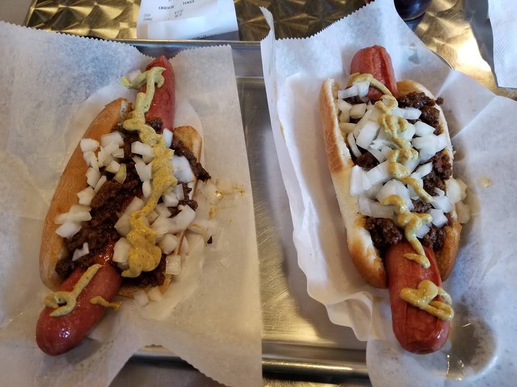 Callahans | restaurant | 10 Broad St, Norwood, NJ 07648, USA | 8444683641 OR +1 844-468-3641