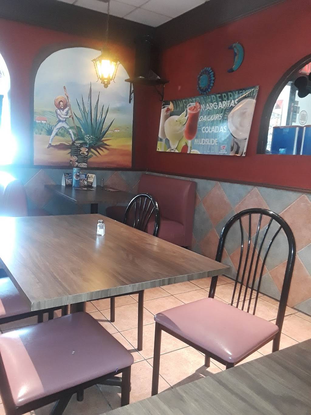 Pepes Mexican Restaurant | restaurant | 470 E Lincoln Hwy, Chicago Heights, IL 60411, USA | 7087482400 OR +1 708-748-2400