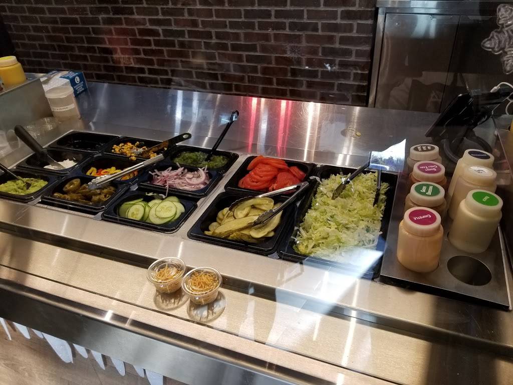 Harveys | restaurant | 3400 Danforth Ave, Scarborough, ON M1L 1E1, Canada | 4166992506 OR +1 416-699-2506