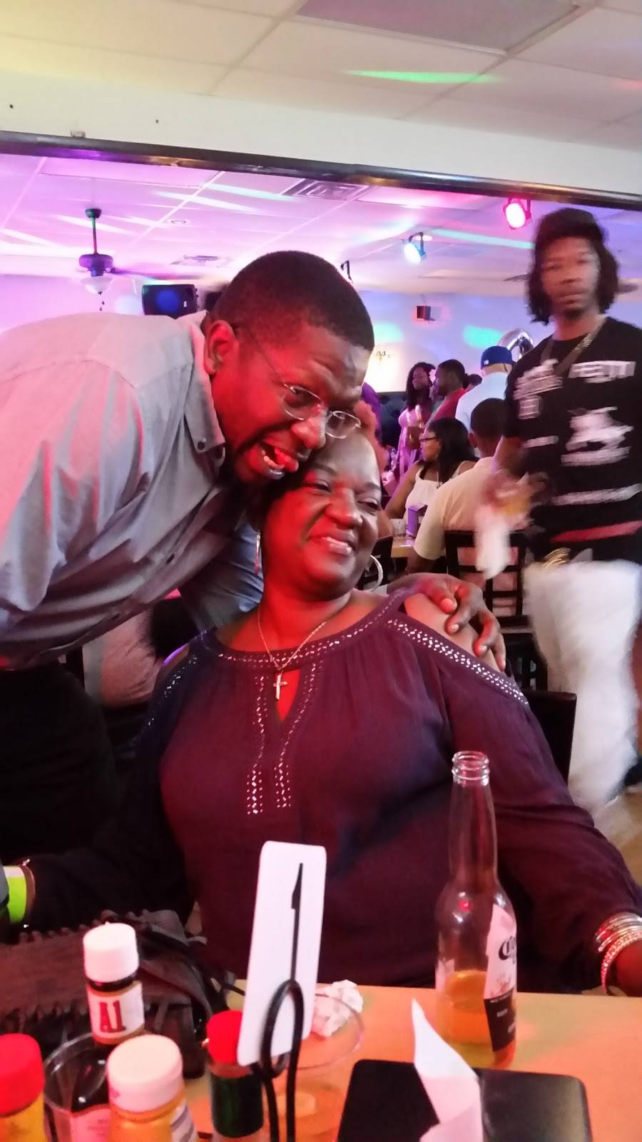 Reggae Grill | night club | 301 Rice Meadow Way #7, Columbia, SC 29229, USA | 8035696395 OR +1 803-569-6395