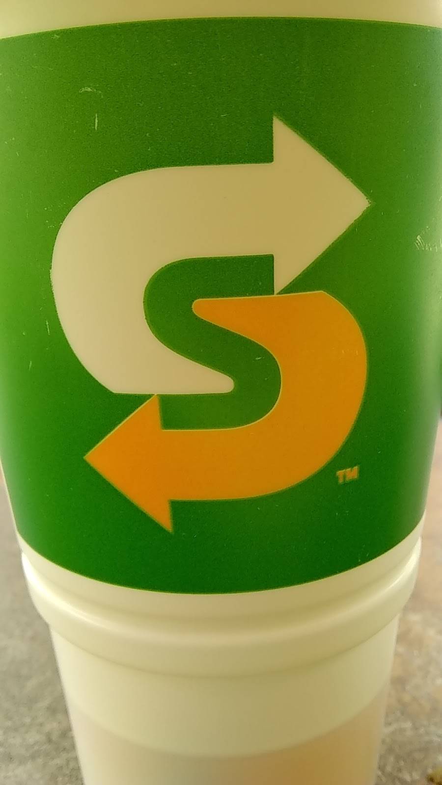 Cold Stone Creamery | bakery | 944 Colonial Grand Ln, Lake Mary, FL 32746, USA | 4078330320 OR +1 407-833-0320