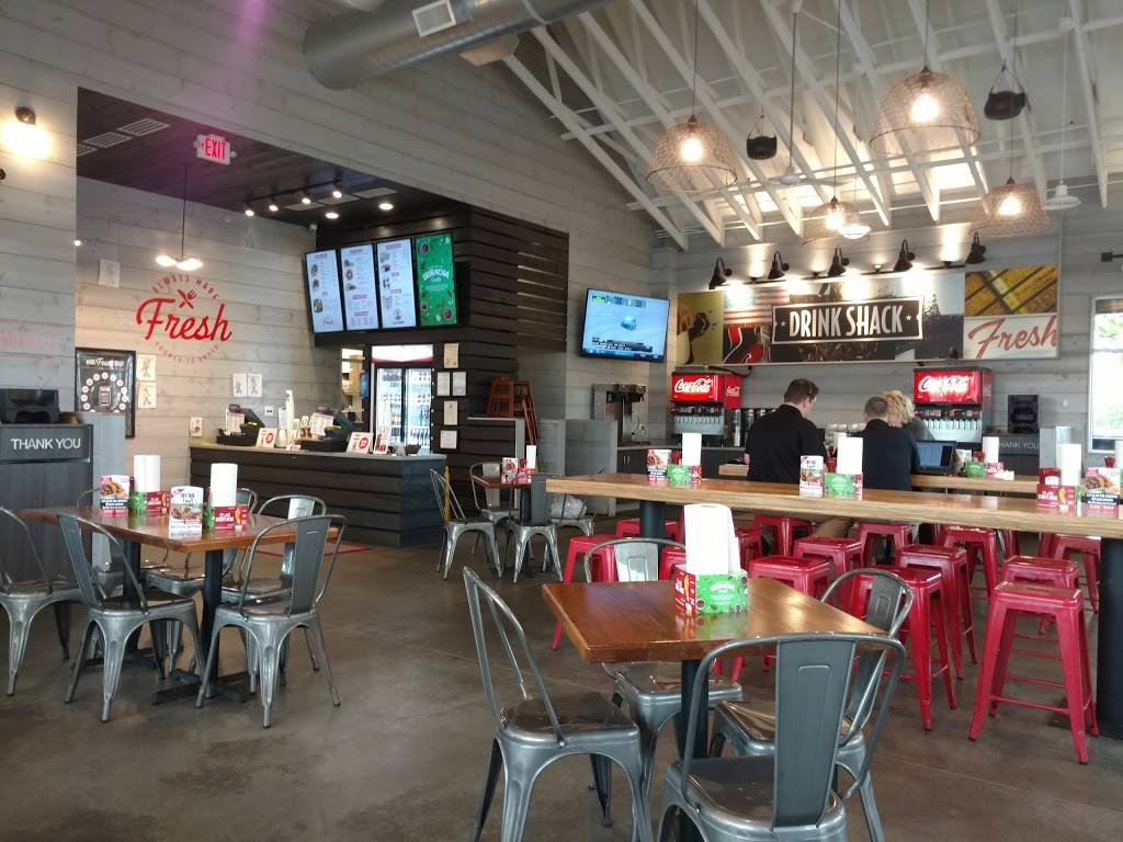 Slim Chickens | restaurant | 1601 Pine Lake Rd, Lincoln, NE 68512, USA | 4029045515 OR +1 402-904-5515