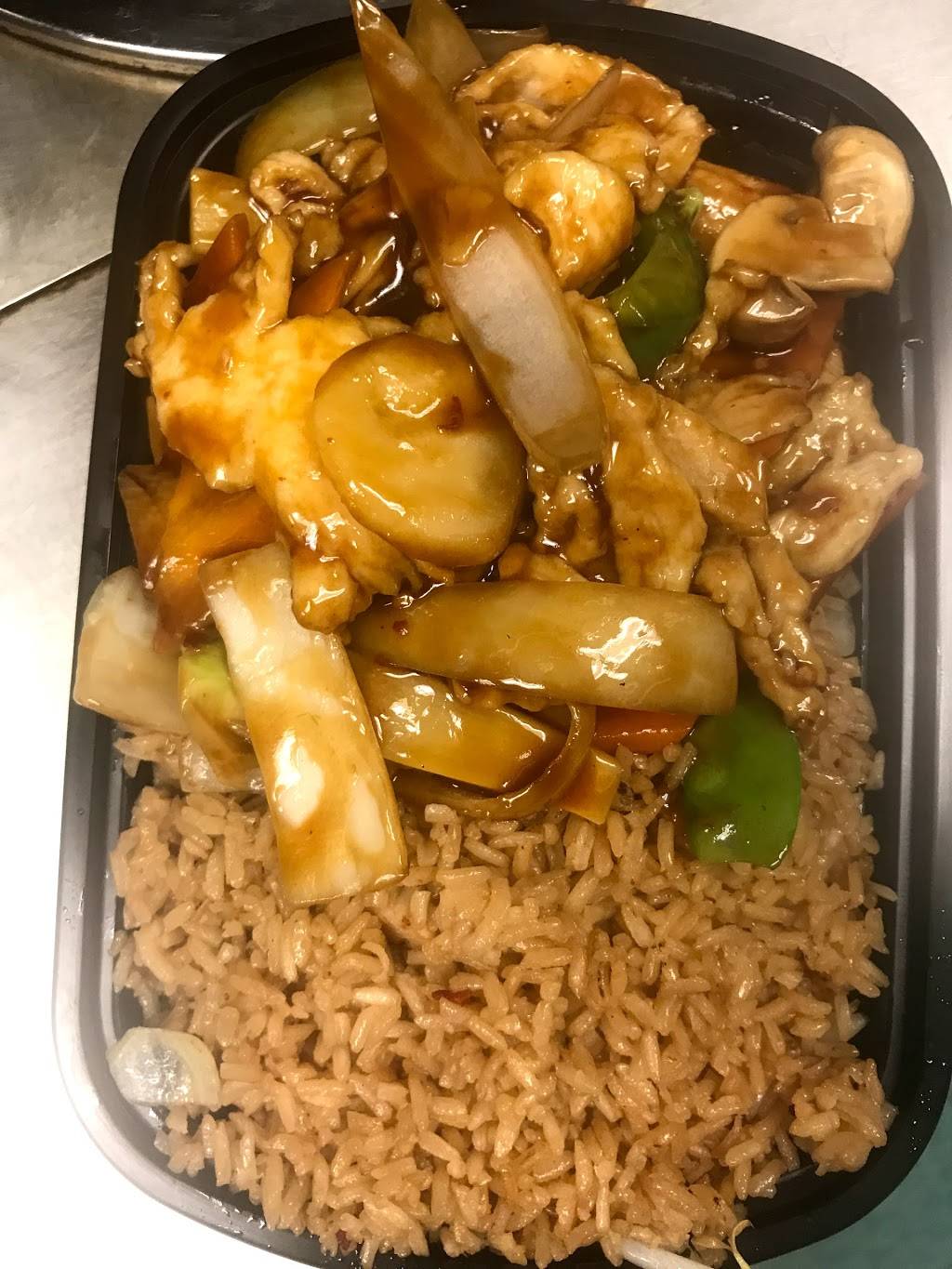 China Wok | meal takeaway | 4783, 6178 Dunham Rd, Maple Heights, OH 44137, USA | 2165818885 OR +1 216-581-8885