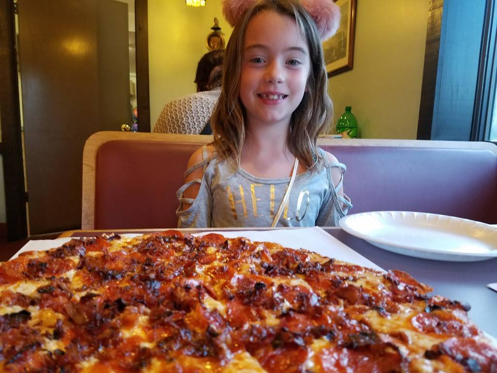 Mr. Scribs Pizza | meal delivery | 1251 Witham Rd, North Muskegon, MI 49445, USA | 2317444888 OR +1 231-744-4888