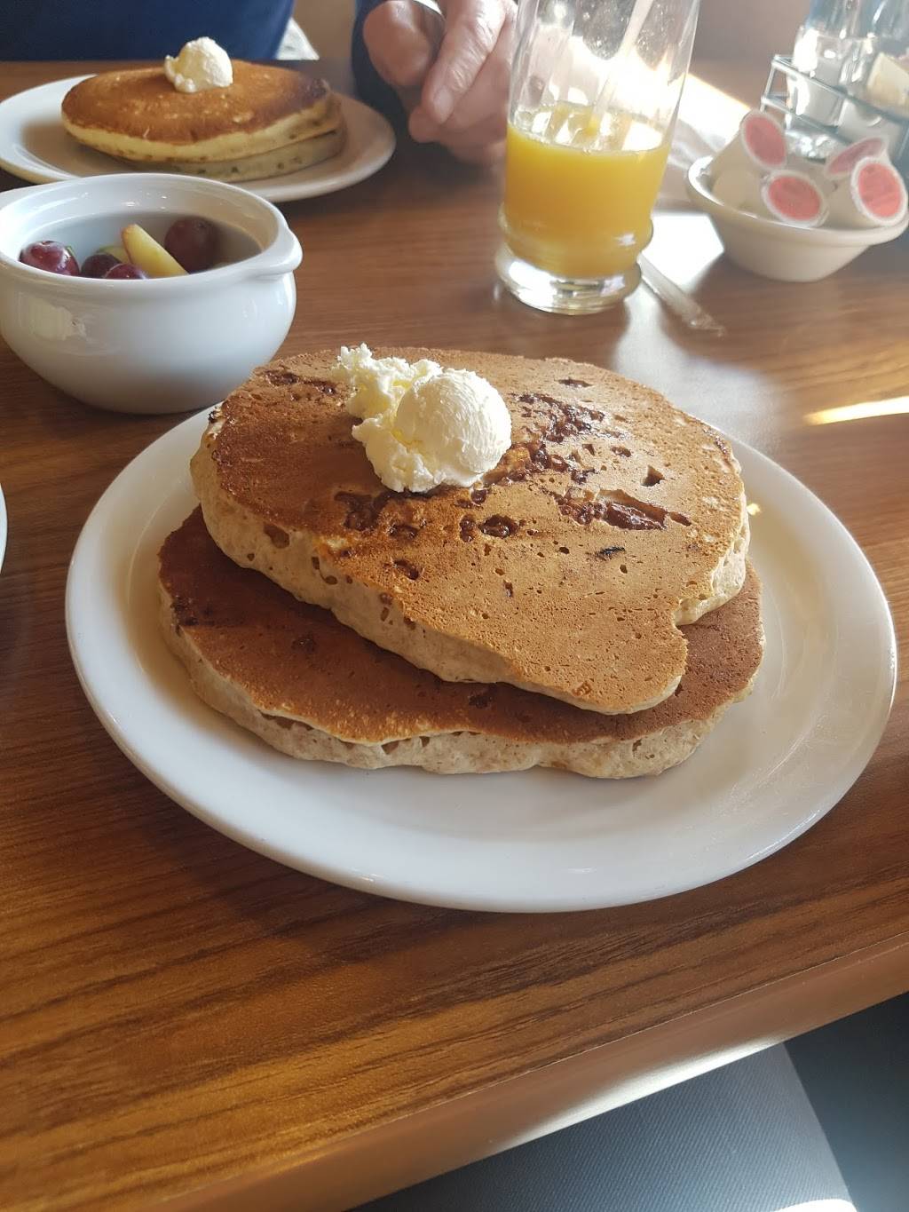 Dennys | restaurant | 1490 N 1st St, San Jose, CA 95112, USA | 4084531497 OR +1 408-453-1497