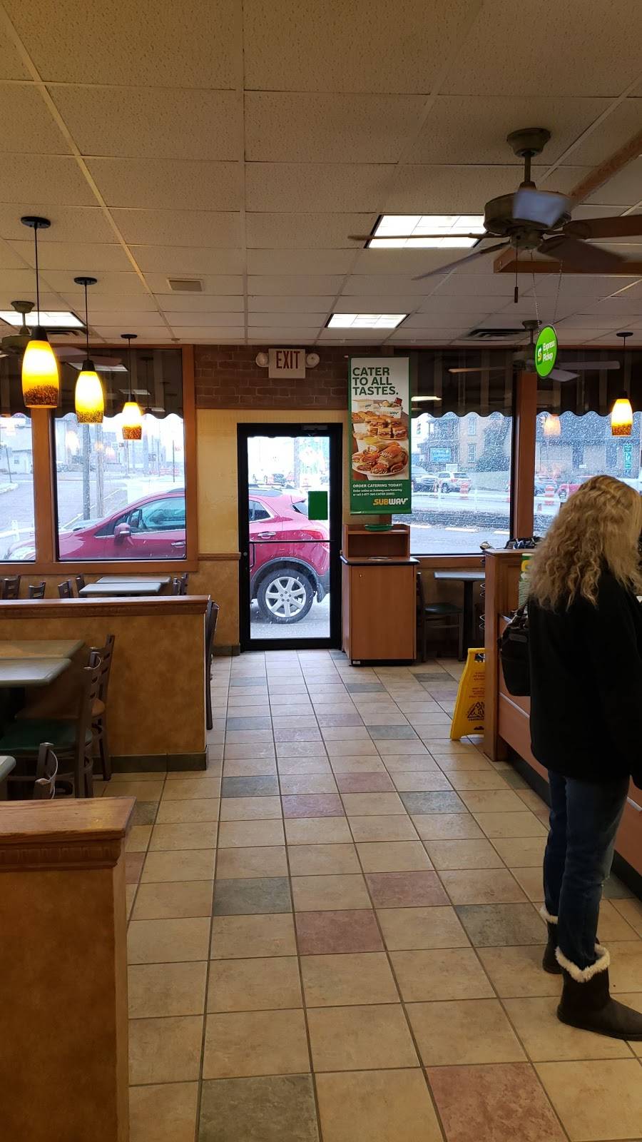 Subway | restaurant | 400 Lafayette Ave, Moundsville, WV 26041, USA | 3048457777 OR +1 304-845-7777