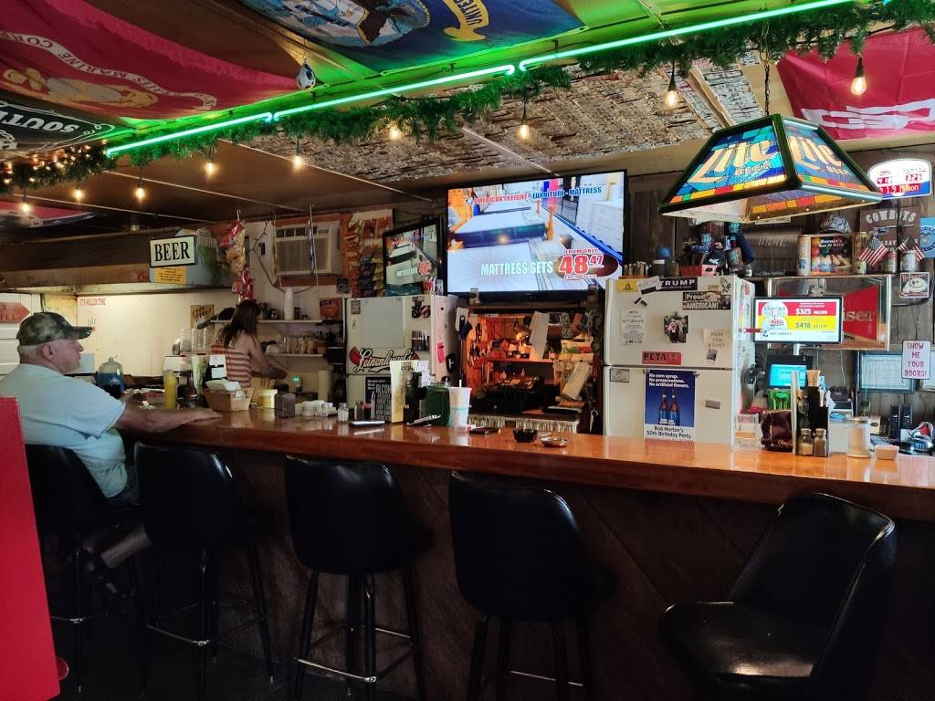 Bernies Bar & Grill | restaurant | 175 Springfield St, Avilla, MO 64833, USA | 4172465644 OR +1 417-246-5644