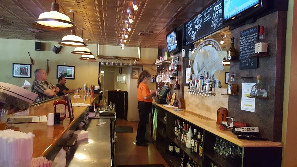 Apple Valley Family Restaurant | restaurant | 104 US-6, Milford, PA 18337, USA | 5702966831 OR +1 570-296-6831