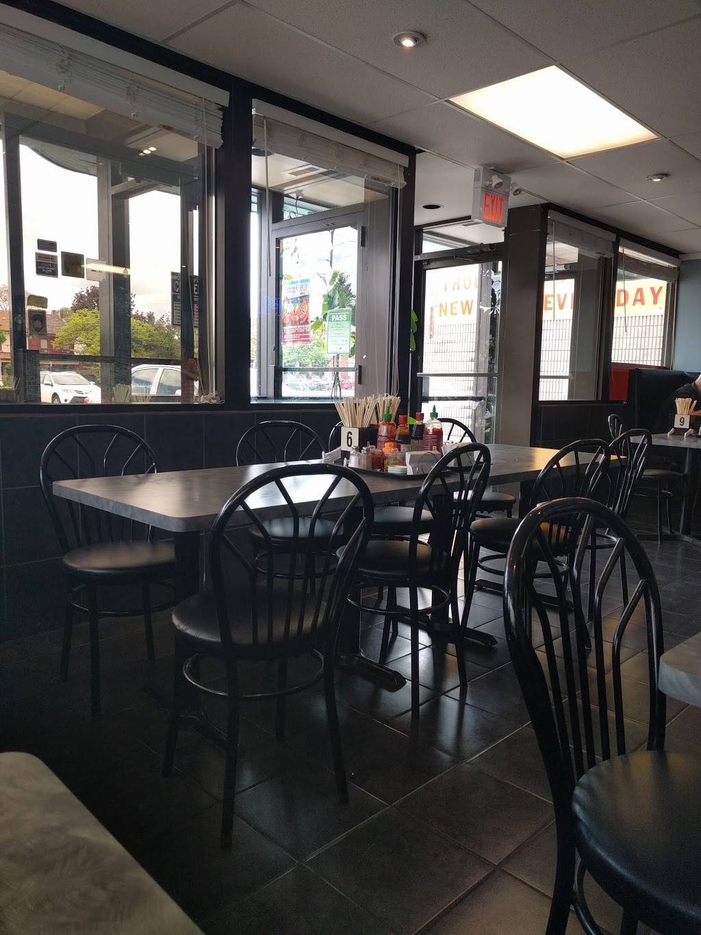 Mother’s Vietnamese Kitchen | restaurant | 145 Barton St E, Hamilton, ON L8L 8A8, Canada | 9057771100 OR +1 905-777-1100