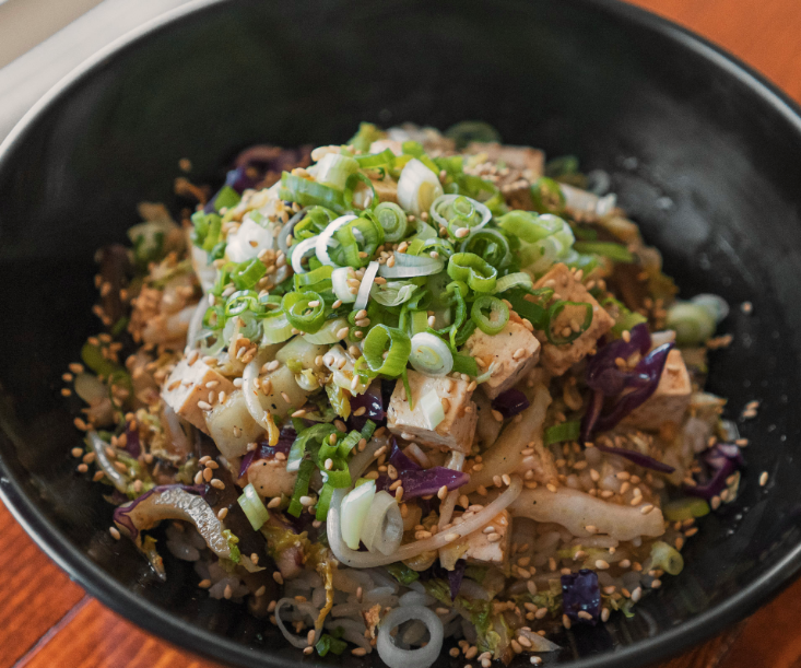 Fat Noodle | restaurant | 811 E Wetmore Rd, Tucson, AZ 85719, USA | 5202697603 OR +1 520-269-7603