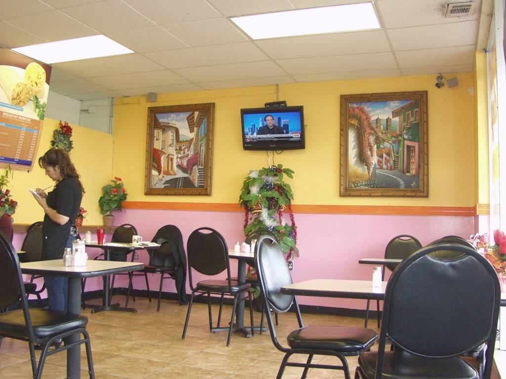 La Casa Del Burrito | restaurant | 1384 US-287, Broomfield, CO 80020, USA | 3034653567 OR +1 303-465-3567