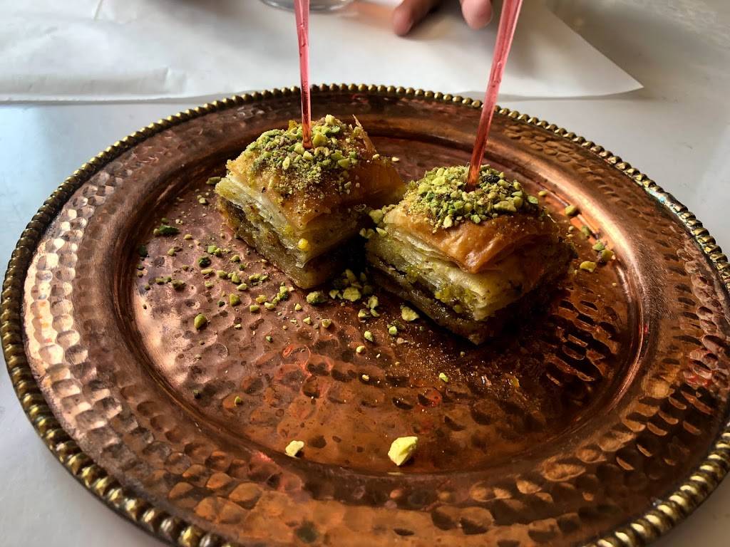 Tehran Restaurant | restaurant | 5065 Boulevard de Maisonneuve O, Montréal, QC H4A 1Y9, Canada | 5144880400 OR +1 514-488-0400