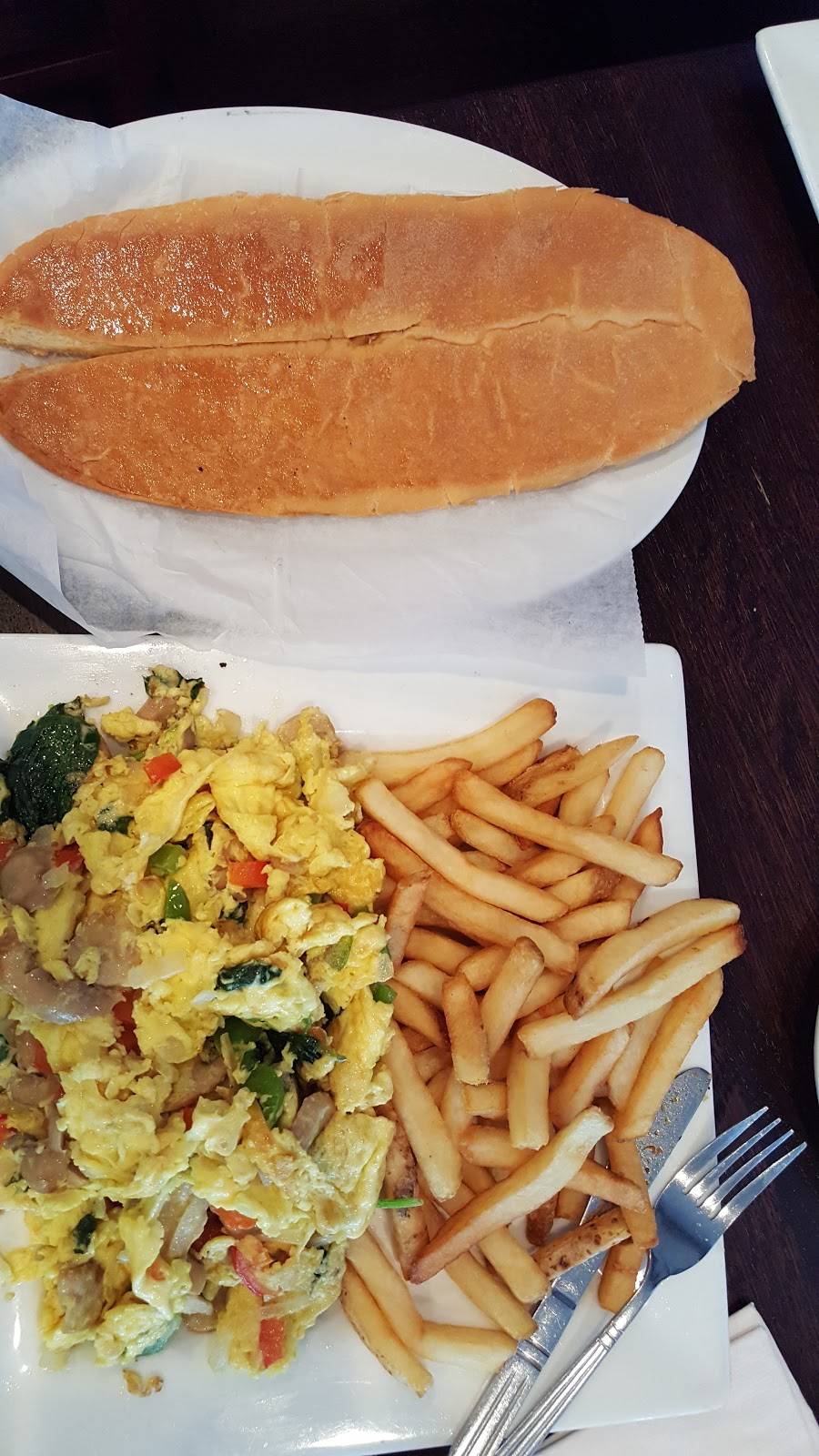 Habana Vieja Restaurant | restaurant | 2475 SW 37th Ave, Miami, FL 33145, USA | 3054486660 OR +1 305-448-6660