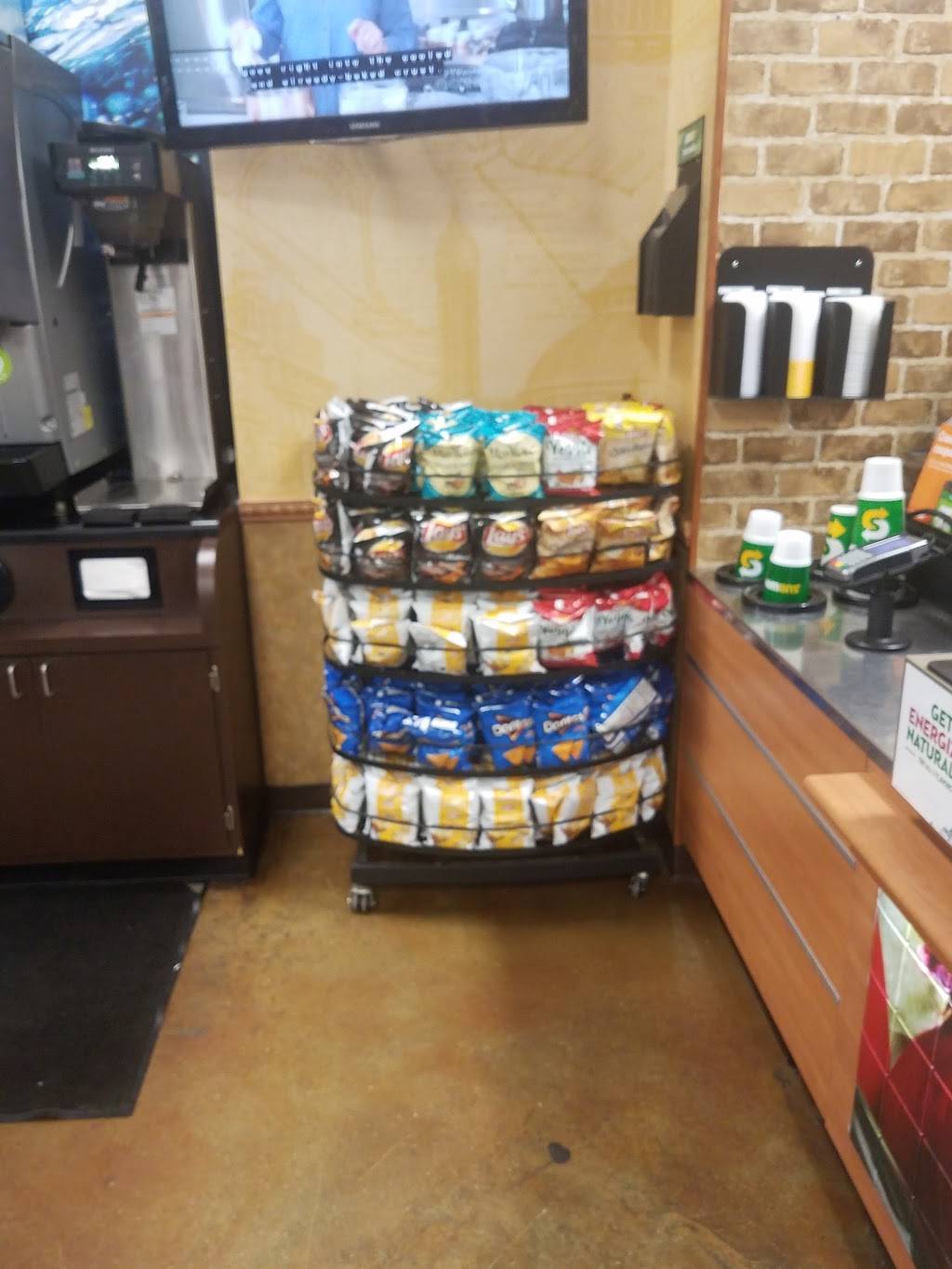 Subway | restaurant | 2560 Mount Victor Ln, Bowling Green, KY 42103, USA | 2707813364 OR +1 270-781-3364