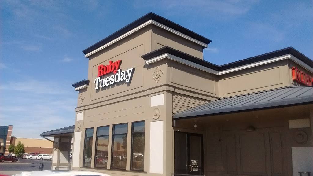 Ruby Tuesday | restaurant | 6565 N Illinois St, Fairview Heights, IL 62208, USA | 6183943561 OR +1 618-394-3561