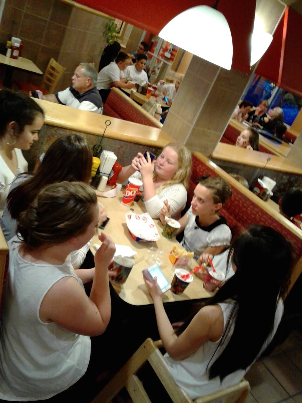 Dairy Queen Grill & Chill | restaurant | 190 West St, Milford, MA 01757, USA | 5084734654 OR +1 508-473-4654