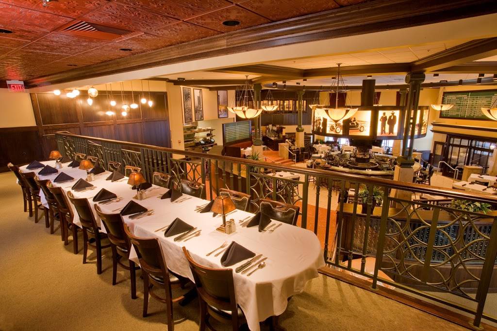 Harry & Izzys | restaurant | 153 Illinois St, Indianapolis, IN 46225, USA | 3176359594 OR +1 317-635-9594