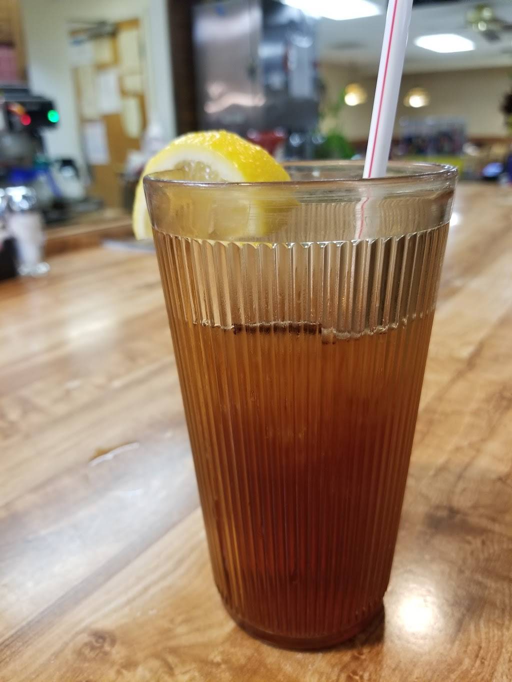 Lone Star Charlies Family Restaurant | restaurant | 4591 US-59, Livingston, TX 77351, USA | 9363653017 OR +1 936-365-3017