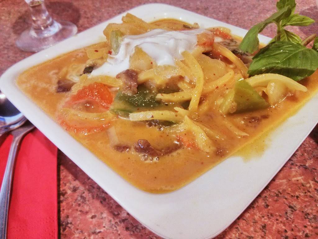 Khao San Road Thai Cuisine | restaurant | 5963 Corson Ave S #166, Seattle, WA 98108, USA | 2067646002 OR +1 206-764-6002