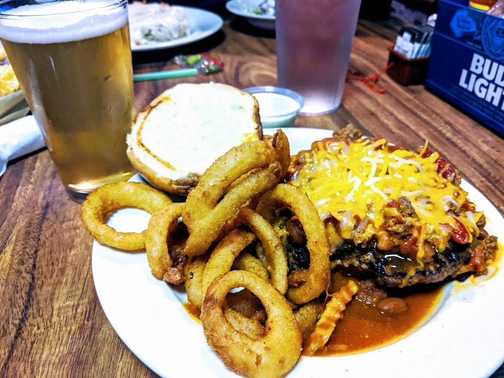 LPLs Restaurant & Pub | restaurant | 1707 Harry Langdon Blvd, Council Bluffs, IA 51503, USA | 7123259617 OR +1 712-325-9617