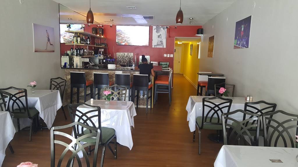 Marathon | restaurant | 1043 S Fairfax Ave, Los Angeles, CA 90019, USA | 3239384243 OR +1 323-938-4243