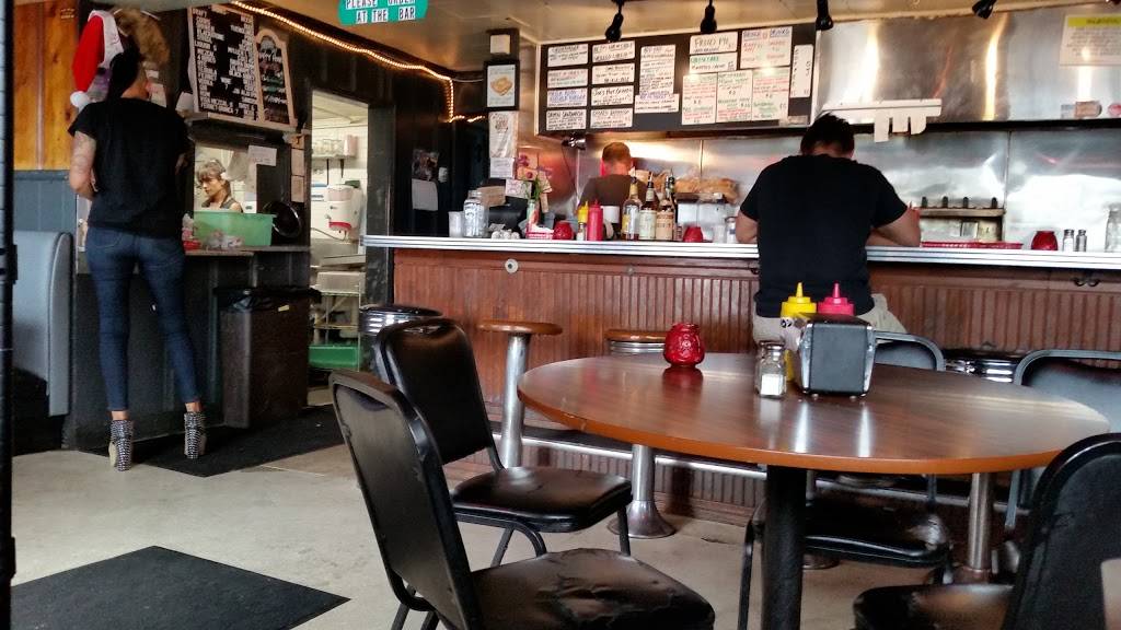 Dinos Bar | restaurant | 411 Gallatin Ave, Nashville, TN 37206, USA | 6152263566 OR +1 615-226-3566