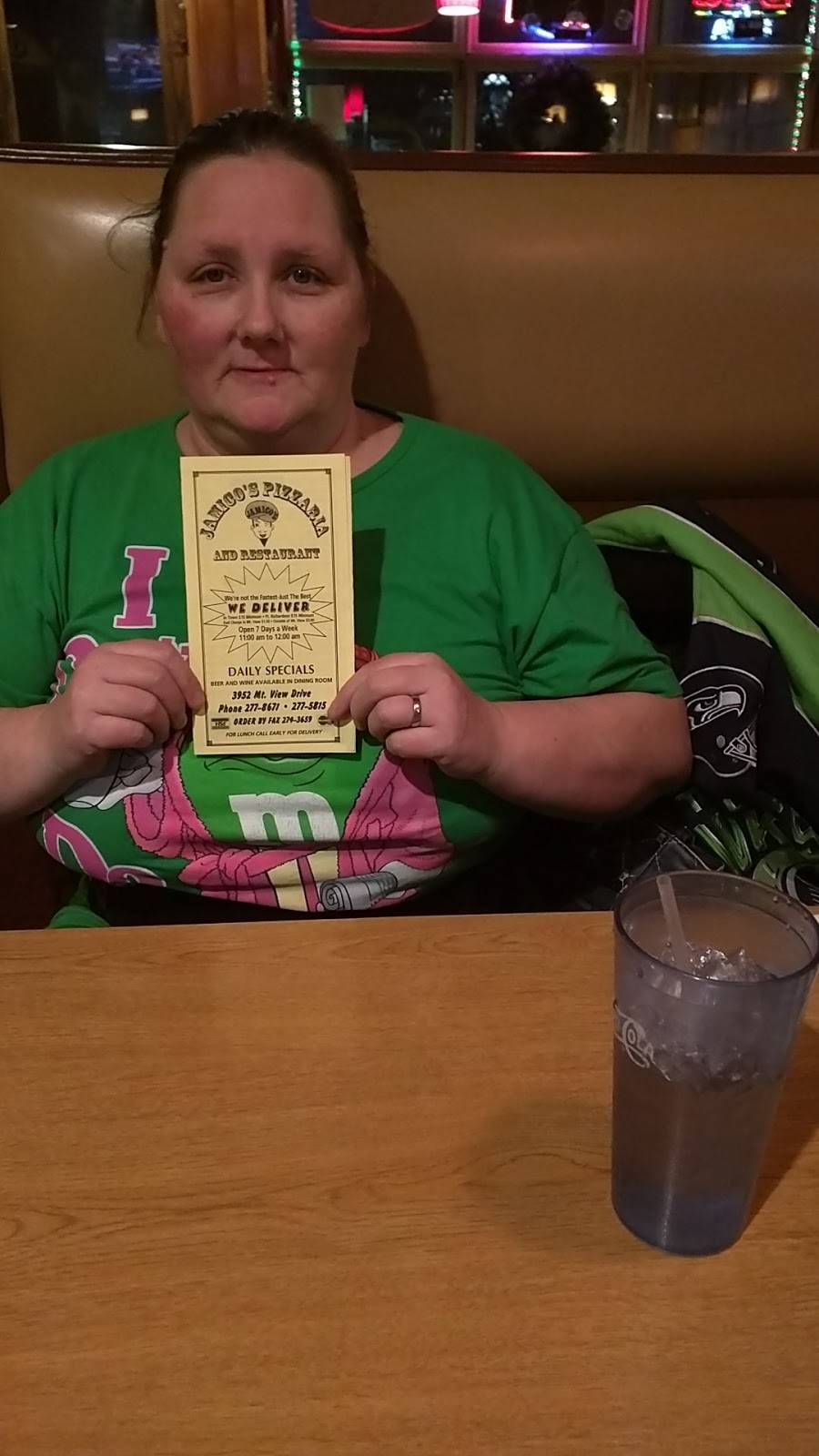 Jamicos Pizzaria Restaurant | restaurant | 3950 Mountain View Dr, Anchorage, AK 99508, USA | 9072775815 OR +1 907-277-5815