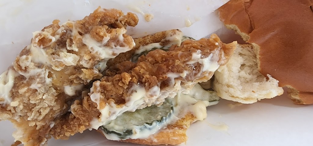 KFC | restaurant | 1711 S Gregg St, Big Spring, TX 79720, USA | 4322713779 OR +1 432-271-3779