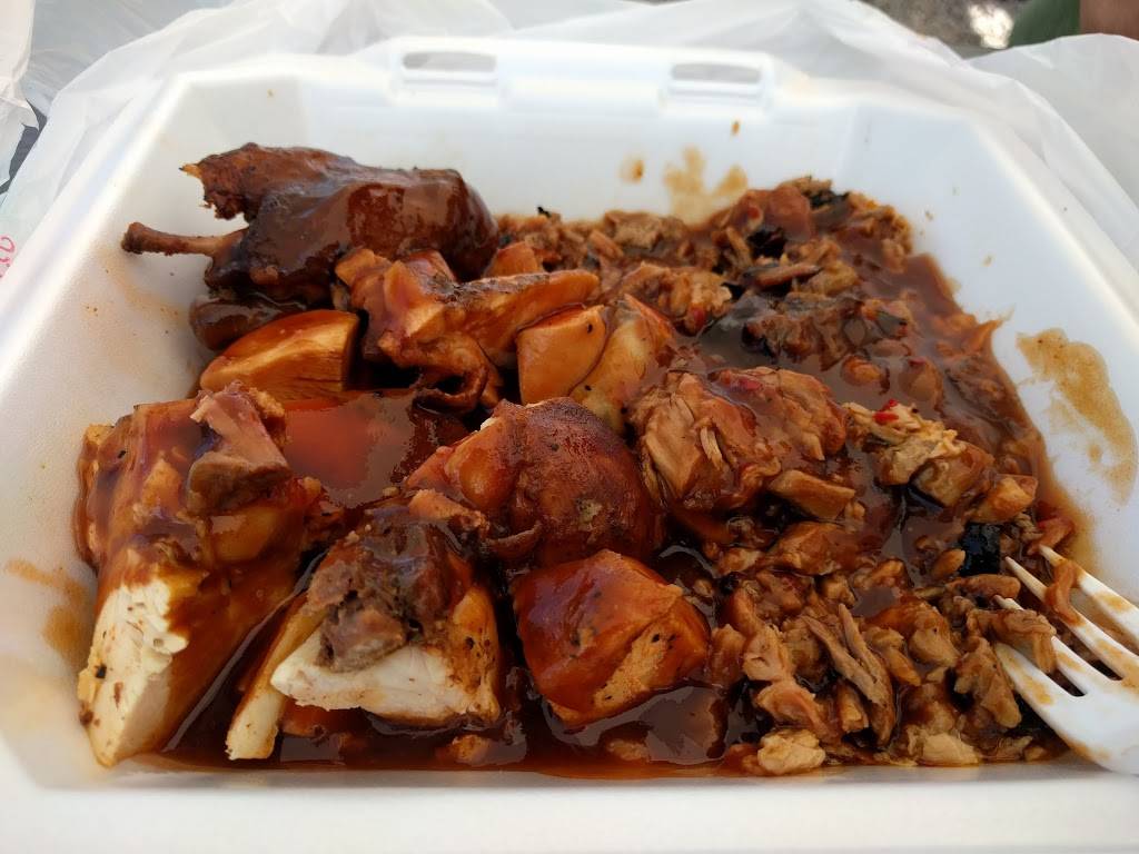 Crazy Rons BBQ | restaurant | 6187 E Ponce de Leon Ave, Stone Mountain, GA 30087, USA | 7704135900 OR +1 770-413-5900