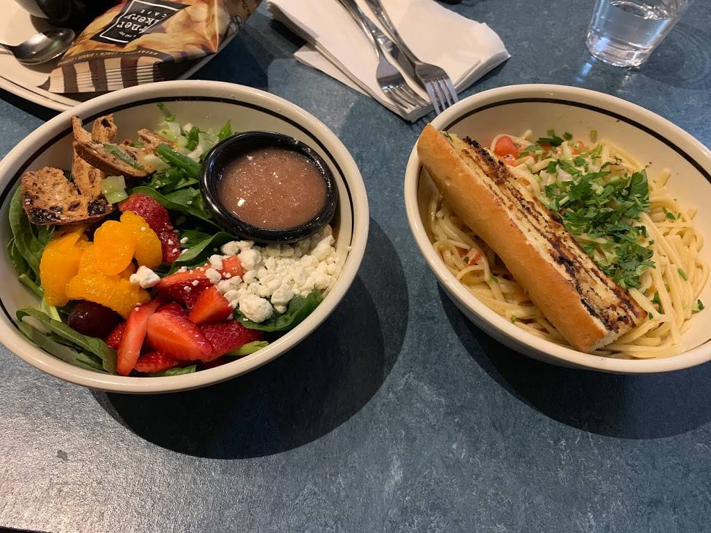 Corner Bakery Cafe | bakery | 4776 Commons Way b1, Calabasas, CA 91302, USA | 8188767340 OR +1 818-876-7340