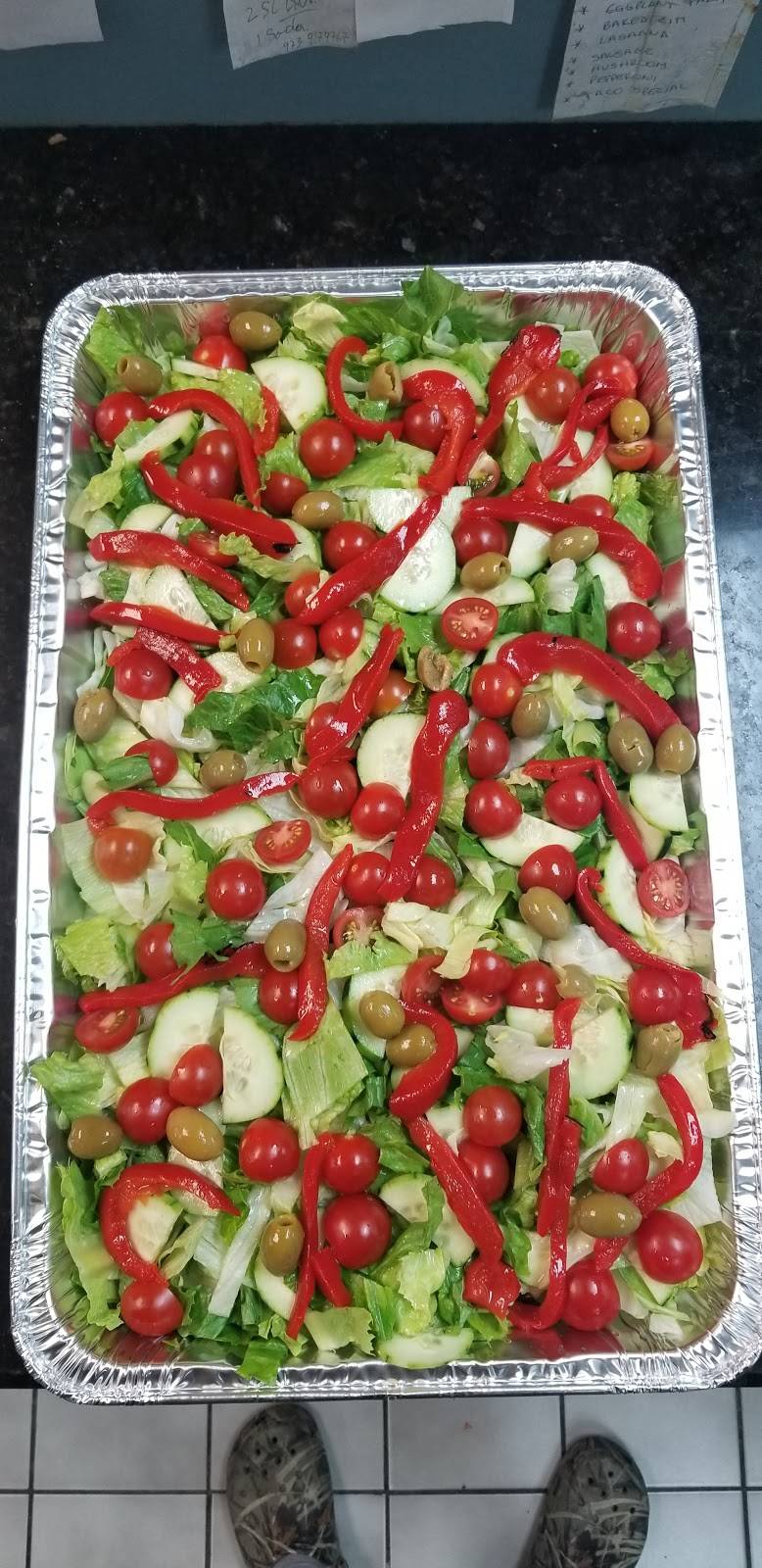 Vale Pizza (ex-Phils Pizza) | restaurant | 67 E Mill Rd, Long Valley, NJ 07853, USA | 9088764415 OR +1 908-876-4415