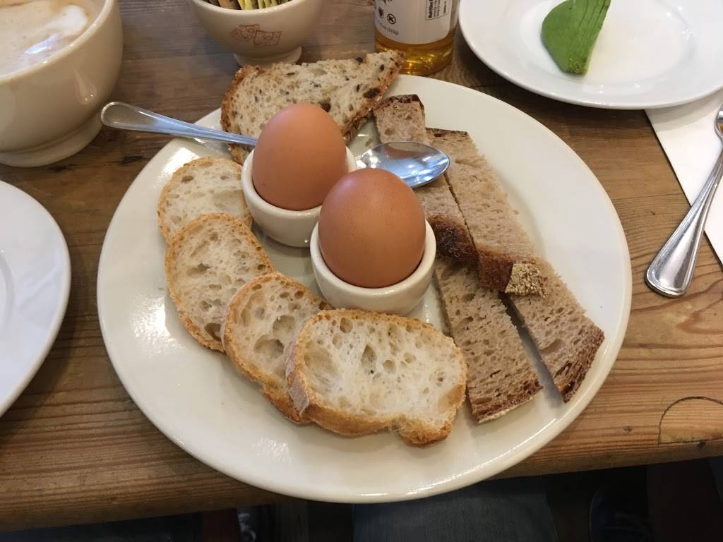 Le Pain Quotidien | restaurant | 13045 Ventura Blvd, Studio City, CA 91604, USA | 8189861929 OR +1 818-986-1929