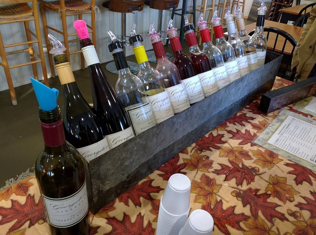 Georgetown Vineyards | restaurant | 62920 Georgetown Rd, Cambridge, OH 43725, USA | 7404353222 OR +1 740-435-3222