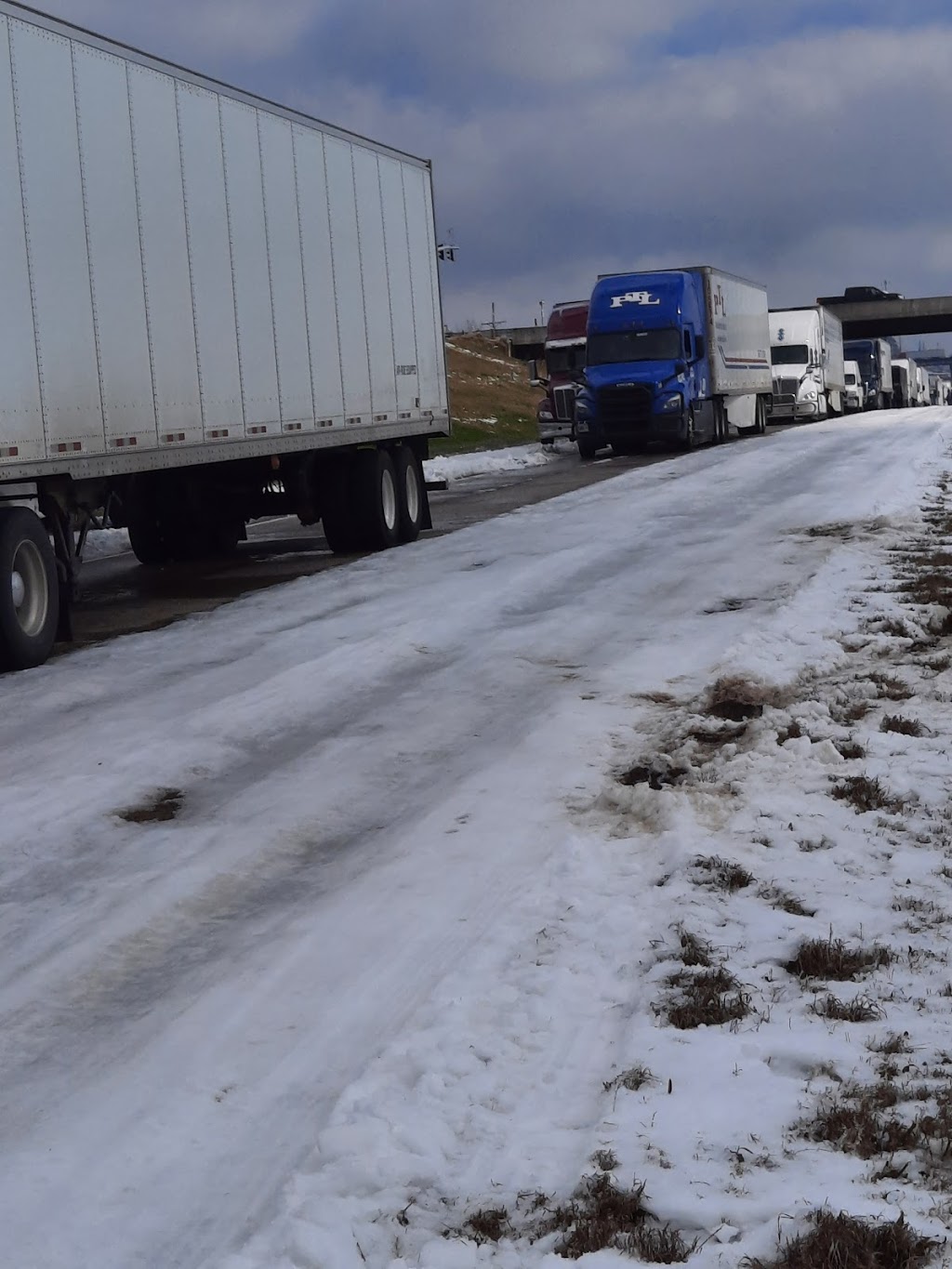 Raising Canes Chicken Fingers | meal takeaway | 659 North Service Rd E, Ruston, LA 71270, USA | 3182540354 OR +1 318-254-0354