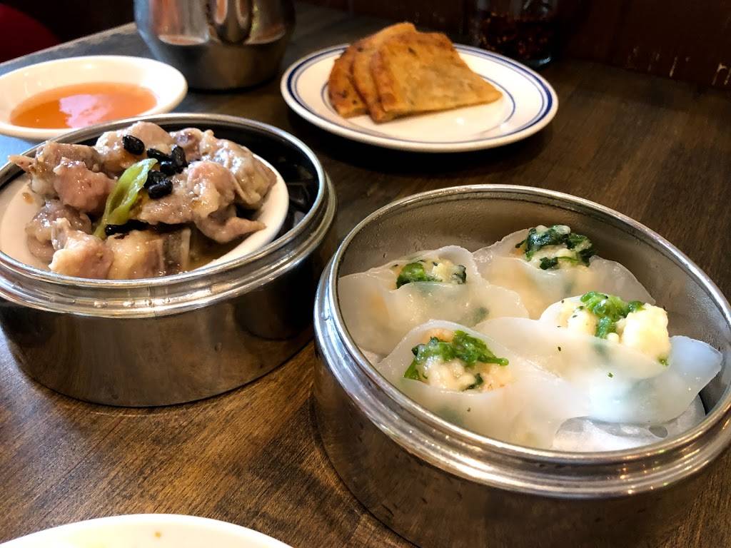 Nom Wah Philadelphia | restaurant | 218 N 13th St, Philadelphia, PA 19107, USA | 2675192889 OR +1 267-519-2889