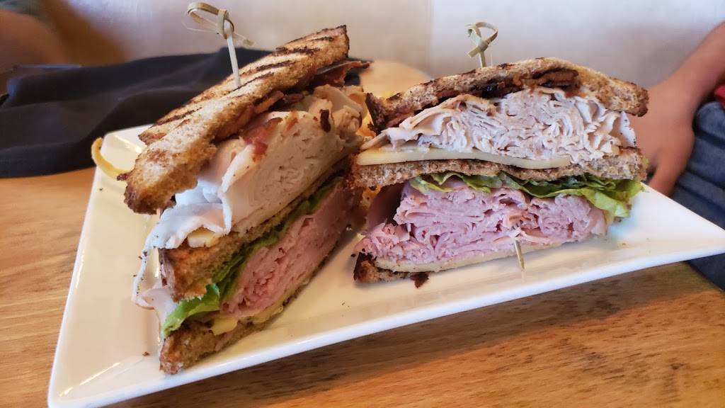 Danielles Scratch Kitchen | restaurant | 872 W Happy Canyon Rd #100, Castle Rock, CO 80108, USA | 3035249788 OR +1 303-524-9788