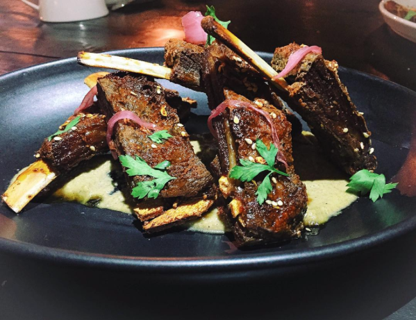 Maple & Ash | night club | 8 W Maple St, Chicago, IL 60610, USA | 3129448888 OR +1 312-944-8888