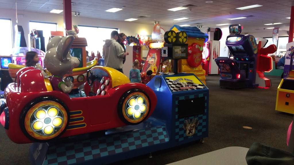 Chuck E. Cheese | restaurant | 4631 Commercial Dr, New Hartford, NY 13413, USA | 3157366909 OR +1 315-736-6909