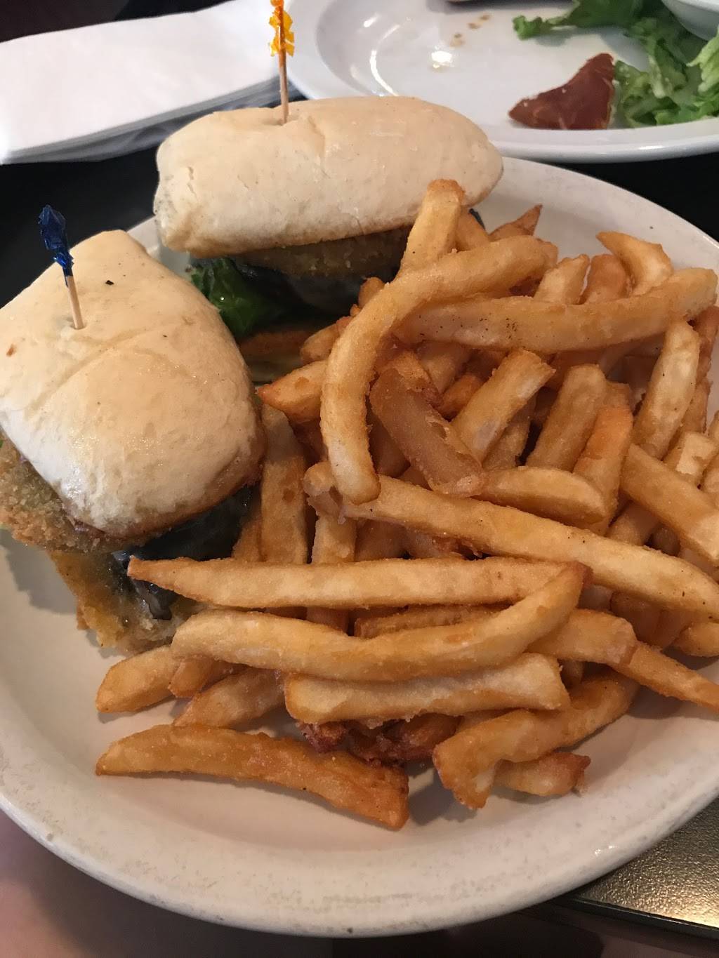 Goose Creek Diner | restaurant | 2923 Goose Creek Rd, Louisville, KY 40241, USA | 5023398070 OR +1 502-339-8070