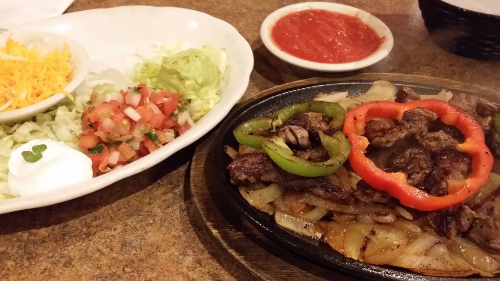 Jalapenos Mexican Restaurant | restaurant | 6318 Brookside Plaza, Kansas City, MO 64113, USA | 8165235462 OR +1 816-523-5462