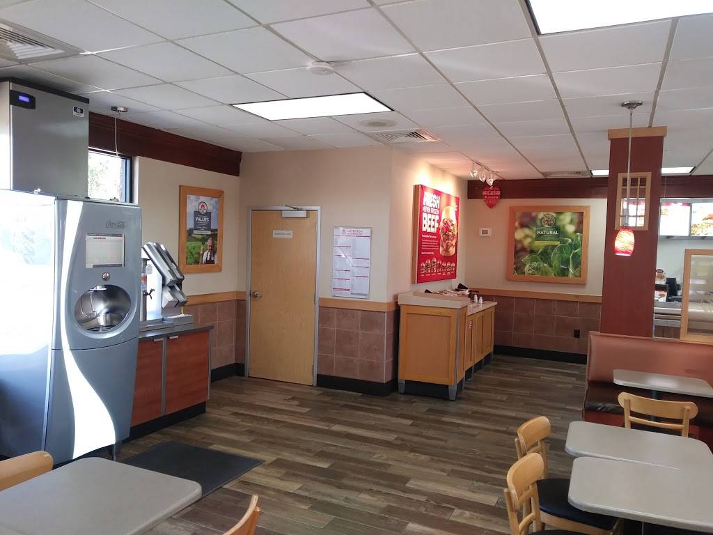 Wendys | restaurant | 5420 Manatee Ave W, Bradenton, FL 34209, USA | 9417490577 OR +1 941-749-0577