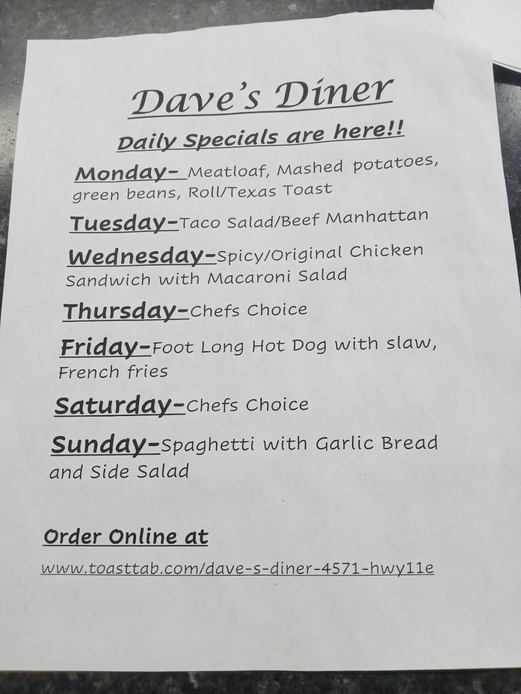 Daves Diner | restaurant | 4571 US-11E, Bluff City, TN 37618, USA | 4233502669 OR +1 423-350-2669