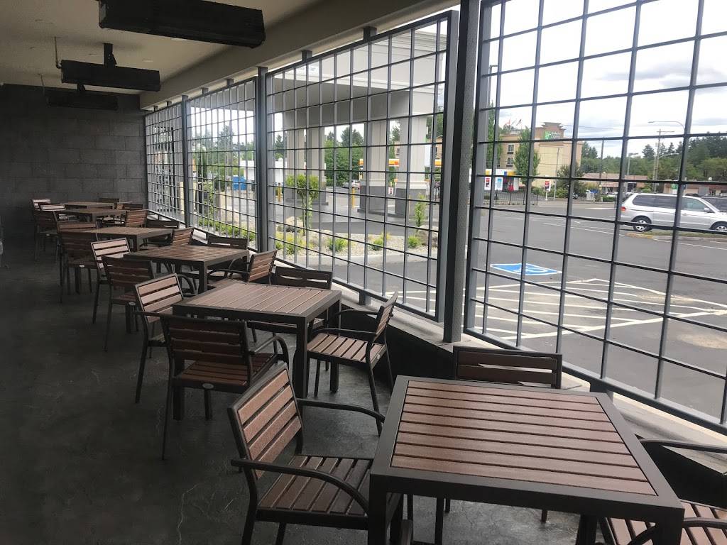 Toast to Toast Restaurant & Lounge | restaurant | 8402 S Hosmer St, Tacoma, WA 98444, USA | 2535481212 OR +1 253-548-1212