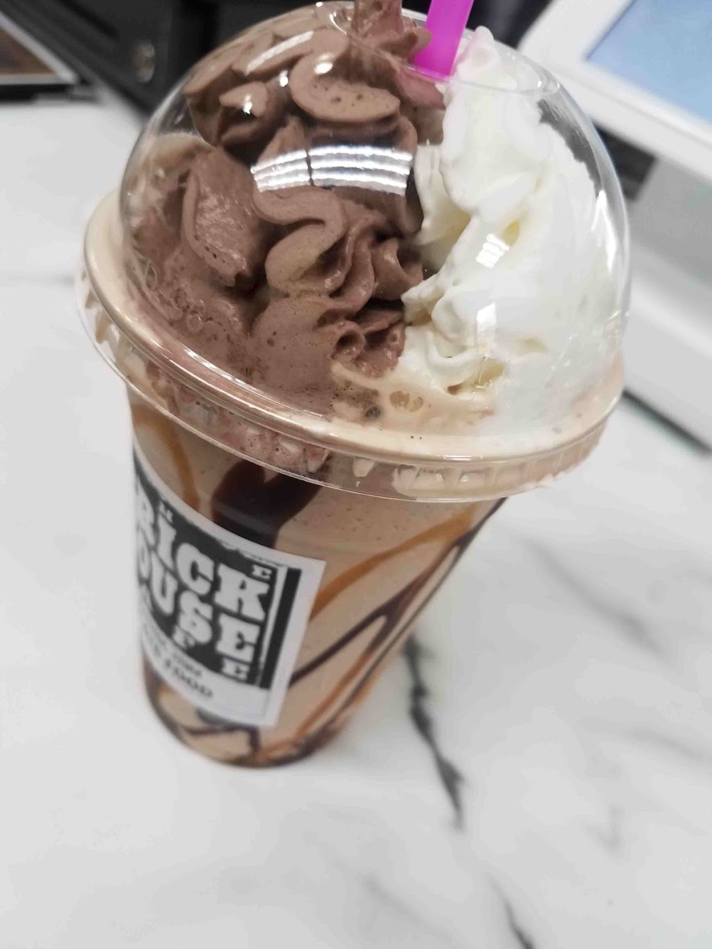 The Brickhouse Café | cafe | 212 1st Ave E, Oskaloosa, IA 52577, USA | 6416763663 OR +1 641-676-3663