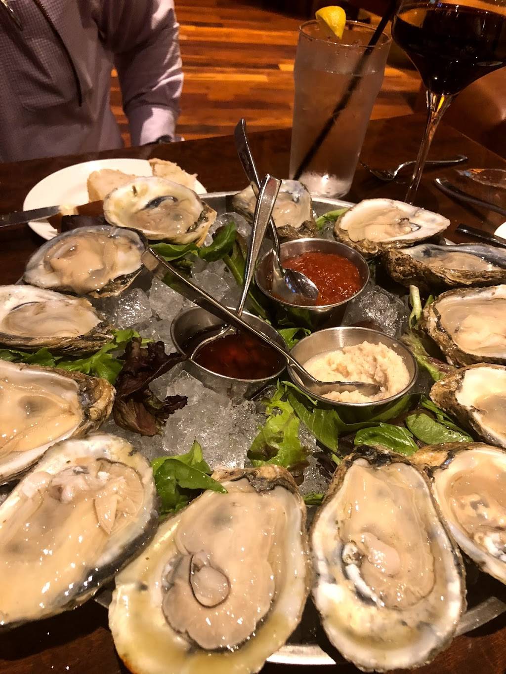 H-Bar | restaurant | 777 Hollywood Blvd, Lawrenceburg, IN 47025, USA | 8882746797 OR +1 888-274-6797