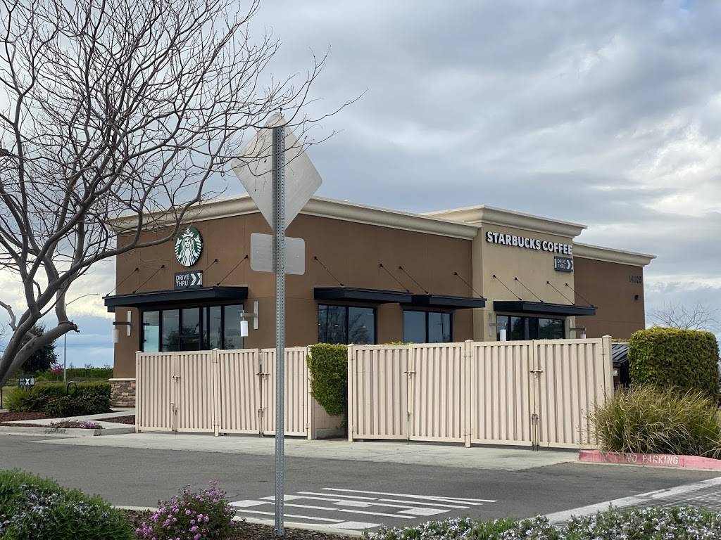 Starbucks | cafe | 14025 W Whitesbridge Ave, Kerman, CA 93630, USA | 5594179065 OR +1 559-417-9065