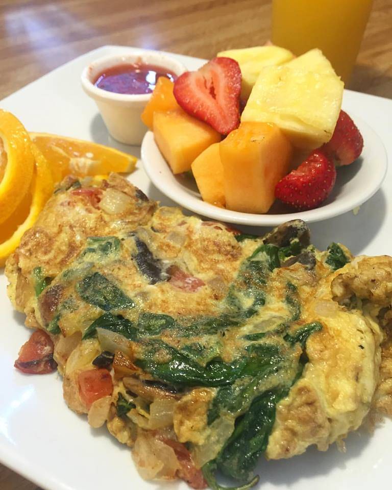 Suzys Cafe | cafe | 2610 S Harbor Blvd, Santa Ana, CA 92704, USA | 7148843938 OR +1 714-884-3938