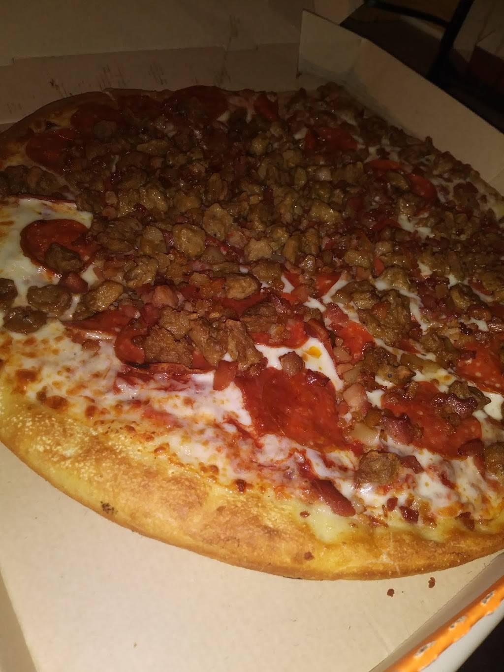 Little Caesars Pizza | meal takeaway | 2515 Inwood Rd, Dallas, TX 75235, USA | 2144849090 OR +1 214-484-9090